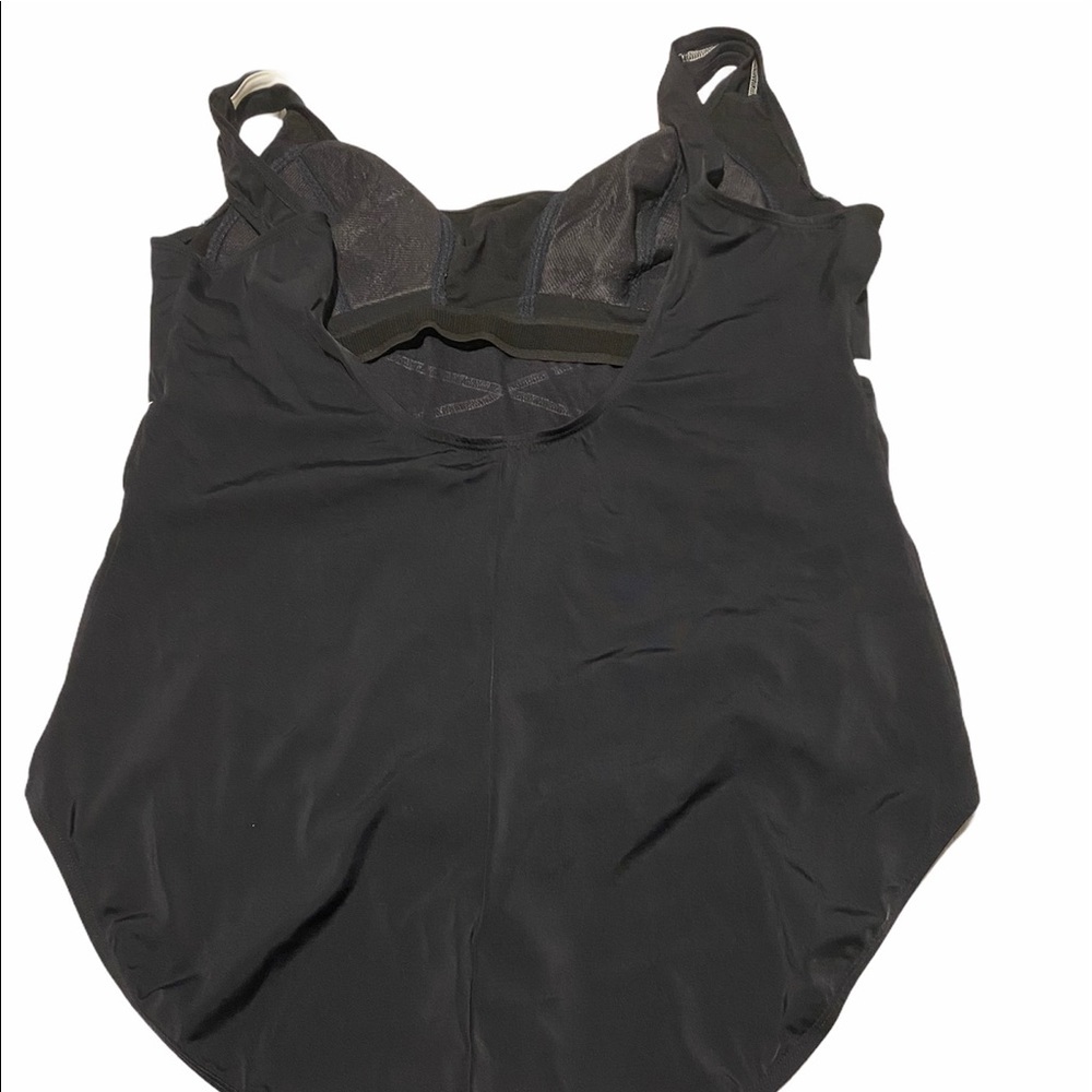 Jessica London One Piece Swimsuit Black Plus 22W - Picture 2 of 9